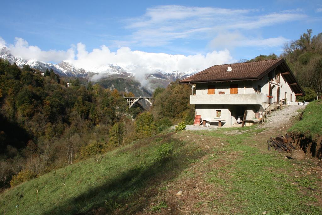 Agriturismo Cascina Cornella Cremeno Exterior foto